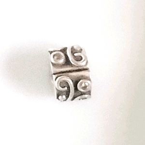 PANDORA Champagne Tendril Clip